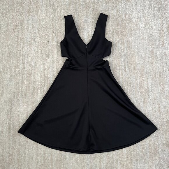 3 for $6 Love Republic Summer Cocktail Cutout Black Mini Dress - Picture 4 of 8